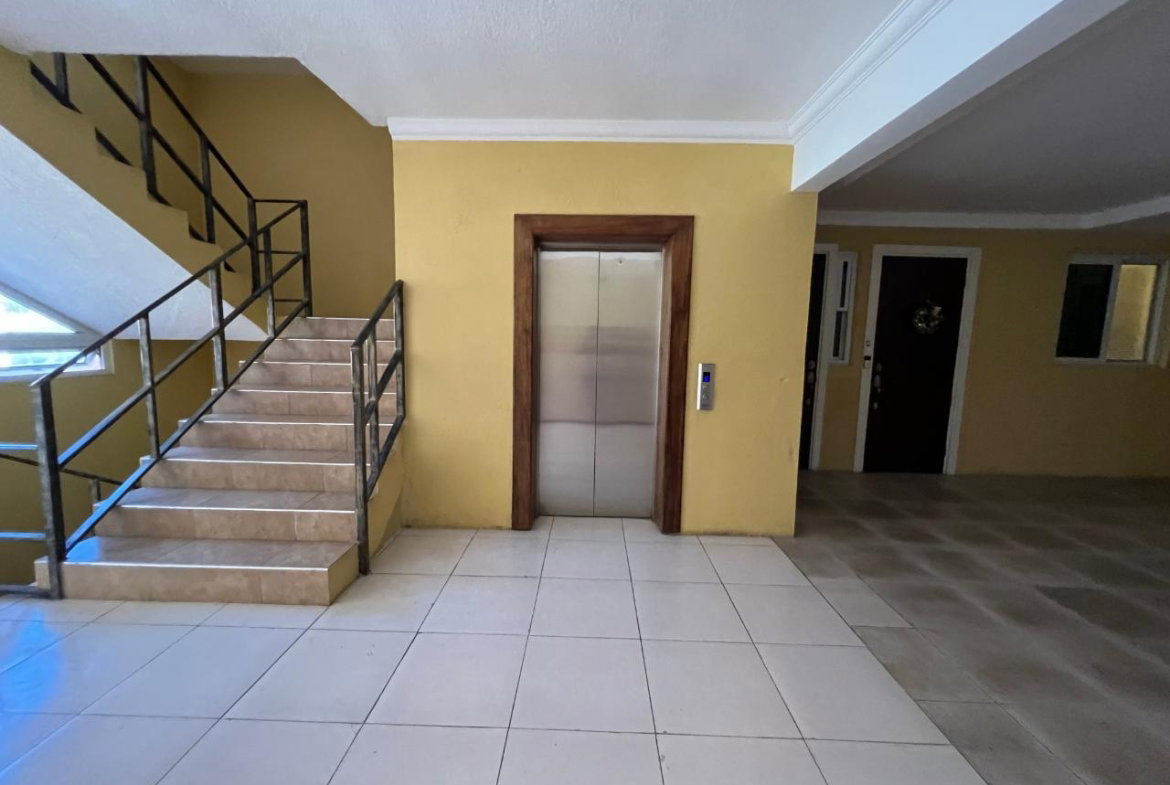 Fourth image of 23-9-11 Washington Drive, Kgn 10 in Kingston 10, St. Andrew, Jamaica - property is For Sale
