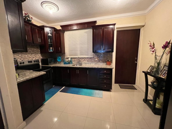 Eighth image of 23-9-11 Washington Drive, Kgn 10 in Kingston 10, St. Andrew, Jamaica - property is For Sale