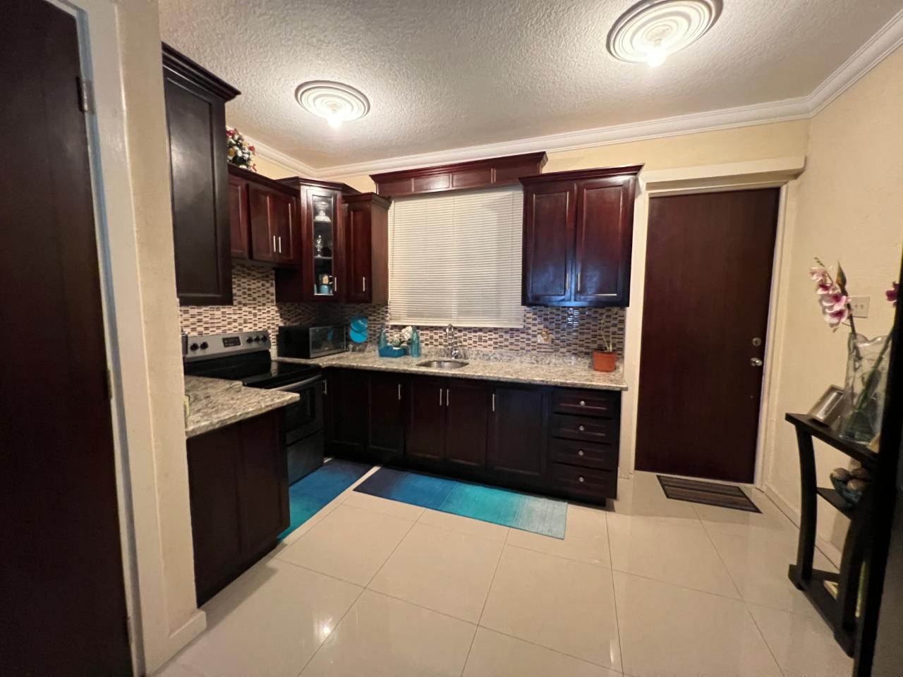 Luxurious-1-Bedroom-Apartment-for-Sale-in-Drumblair-St.-Andrew Tenth image of 23-9-11 Washington Drive, Kgn 10 in Kingston 10, St. Andrew, Jamaica - property is For Sale