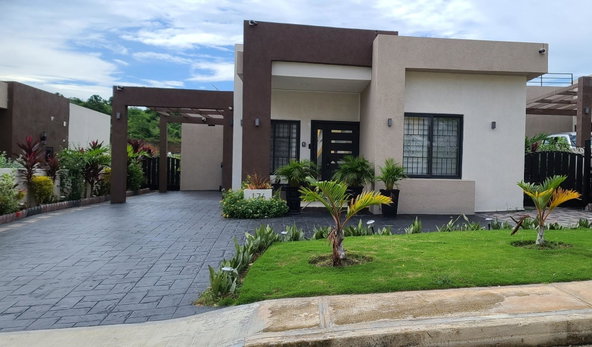 Fourth image of 176- Pyramid Point Ocho Rios s in Pyramid Heights, St. Ann, Jamaica - property is For Sale