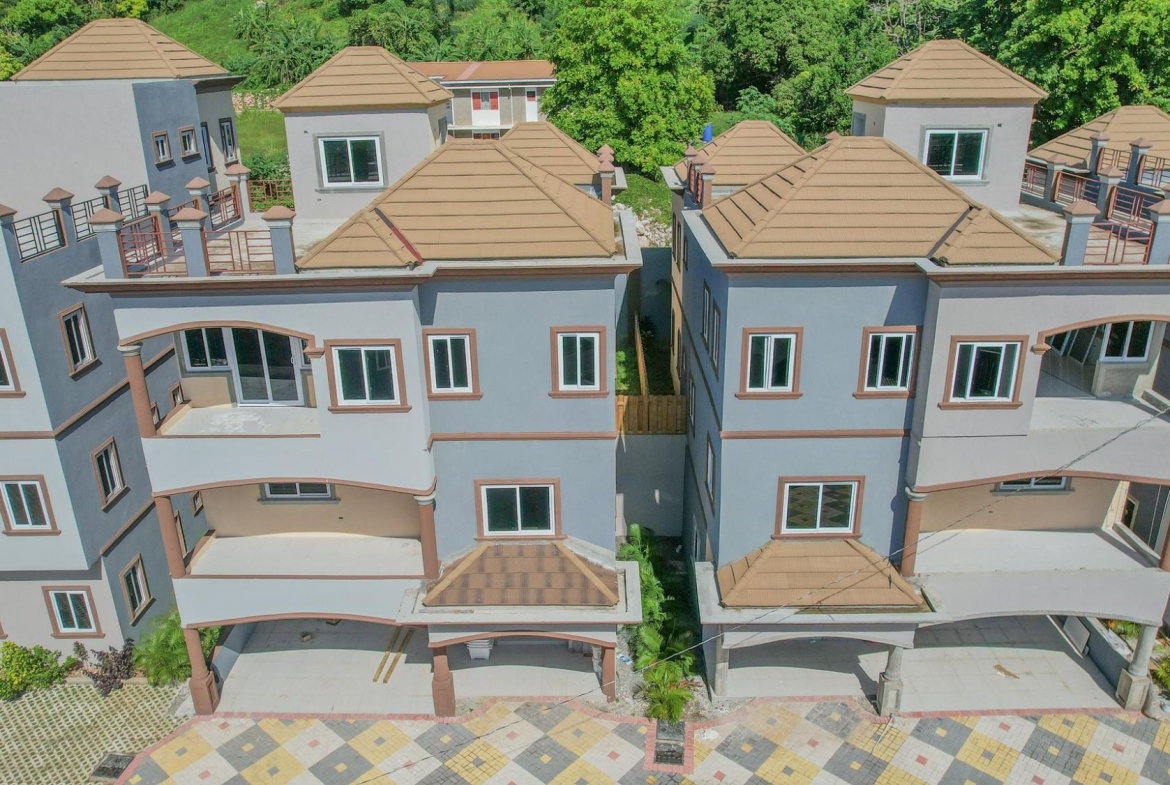 Third image of 7-63 Opal Avenue in Red Hills, St. Andrew, Jamaica - property is For Sale