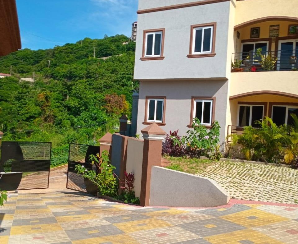 Fifth image of 7-63 Opal Avenue in Red Hills, St. Andrew, Jamaica - property is For Sale