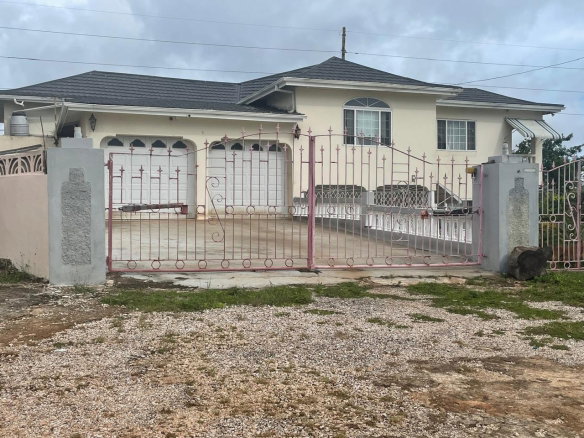 First image of 5 Pigeon Grove, Mandevile in Mandeville, Manchester, Jamaica - property is For Sale