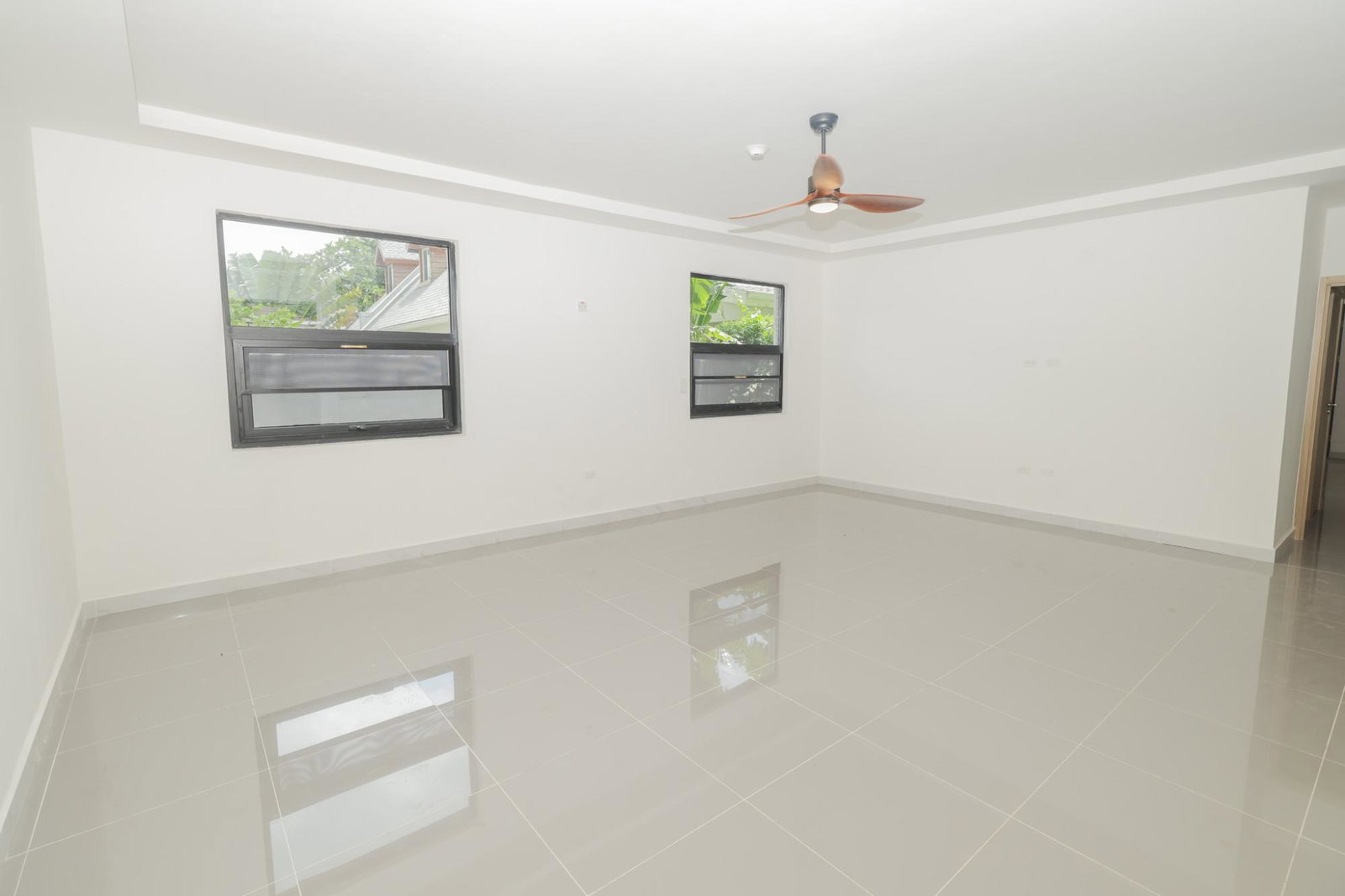 Seventh image of 7-4 Sandhurst Crescent in Kingston 6, St. Andrew, Jamaica - property is For Sale