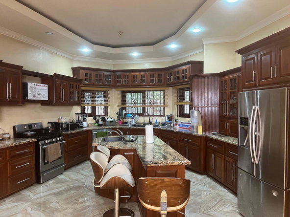 Fifth image of 48 West Bellevue Drive, Smo in Kingston 19, St. Andrew, Jamaica - property is For Sale