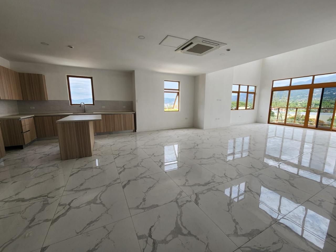 Seventh image of 401-30 Wellington Drive in Kingston 6, St. Andrew, Jamaica - property is For Sale