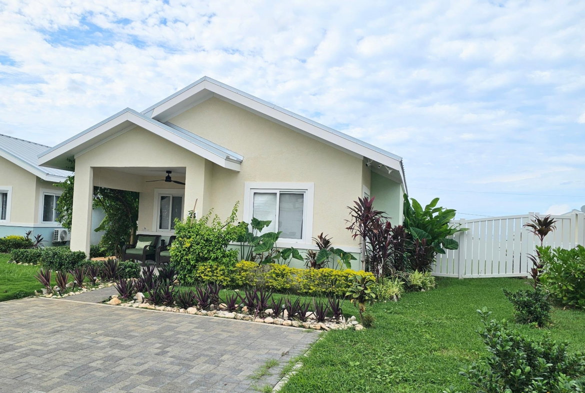 Third image of 24-399 Oceanpointe in Lucea, Hanover, Jamaica - property is For Sale