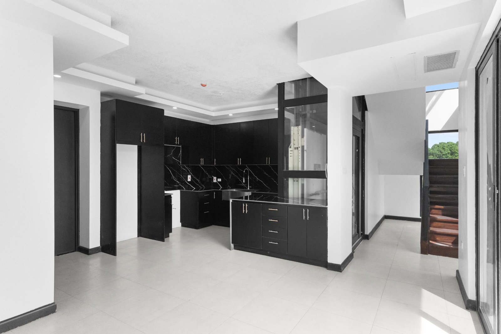 Seventh image of 201-28 Waterloo Avenue in Kingston 10, St. Andrew, Jamaica - property is For Sale