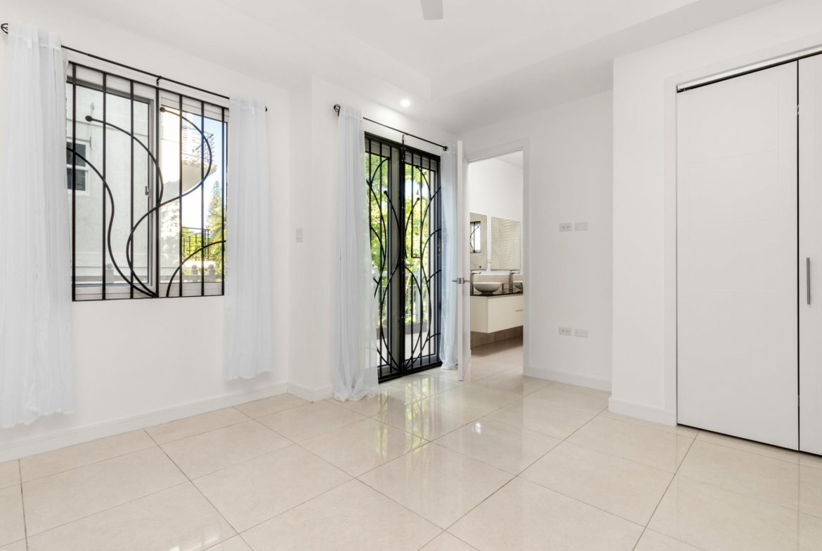 Sixteenth image of 4a-31 Salisbury Avenue in Kingston 6, St. Andrew, Jamaica - property is For Sale