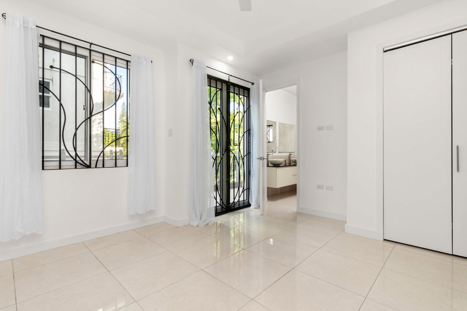 Sixteenth image of 4a-31 Salisbury Avenue in Kingston 6, St. Andrew, Jamaica - property is For Sale
