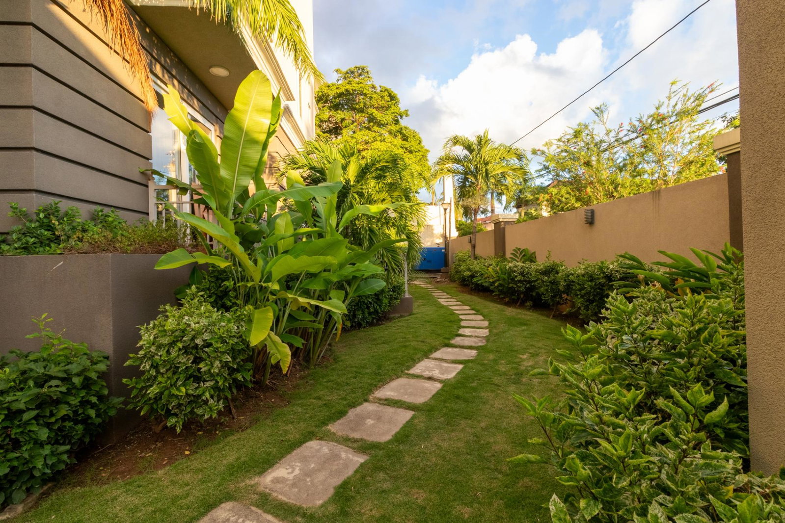 Nineteenth image of 4a-31 Salisbury Avenue in Kingston 6, St. Andrew, Jamaica - property is For Sale