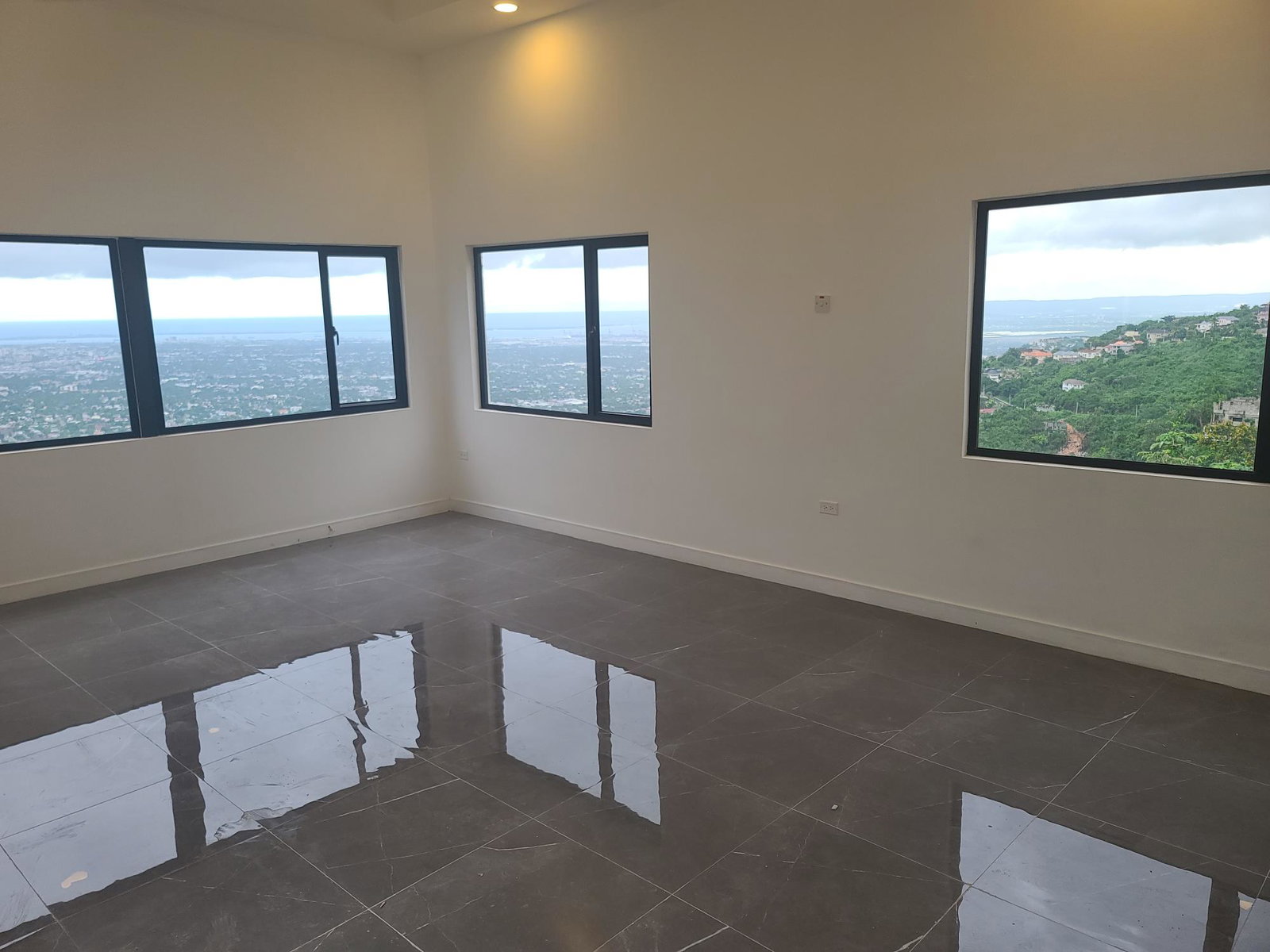 Fourth image of 8- 129 Smokey Vale, Kgn 8 in Kingston 8, St. Andrew, Jamaica - property is For Sale