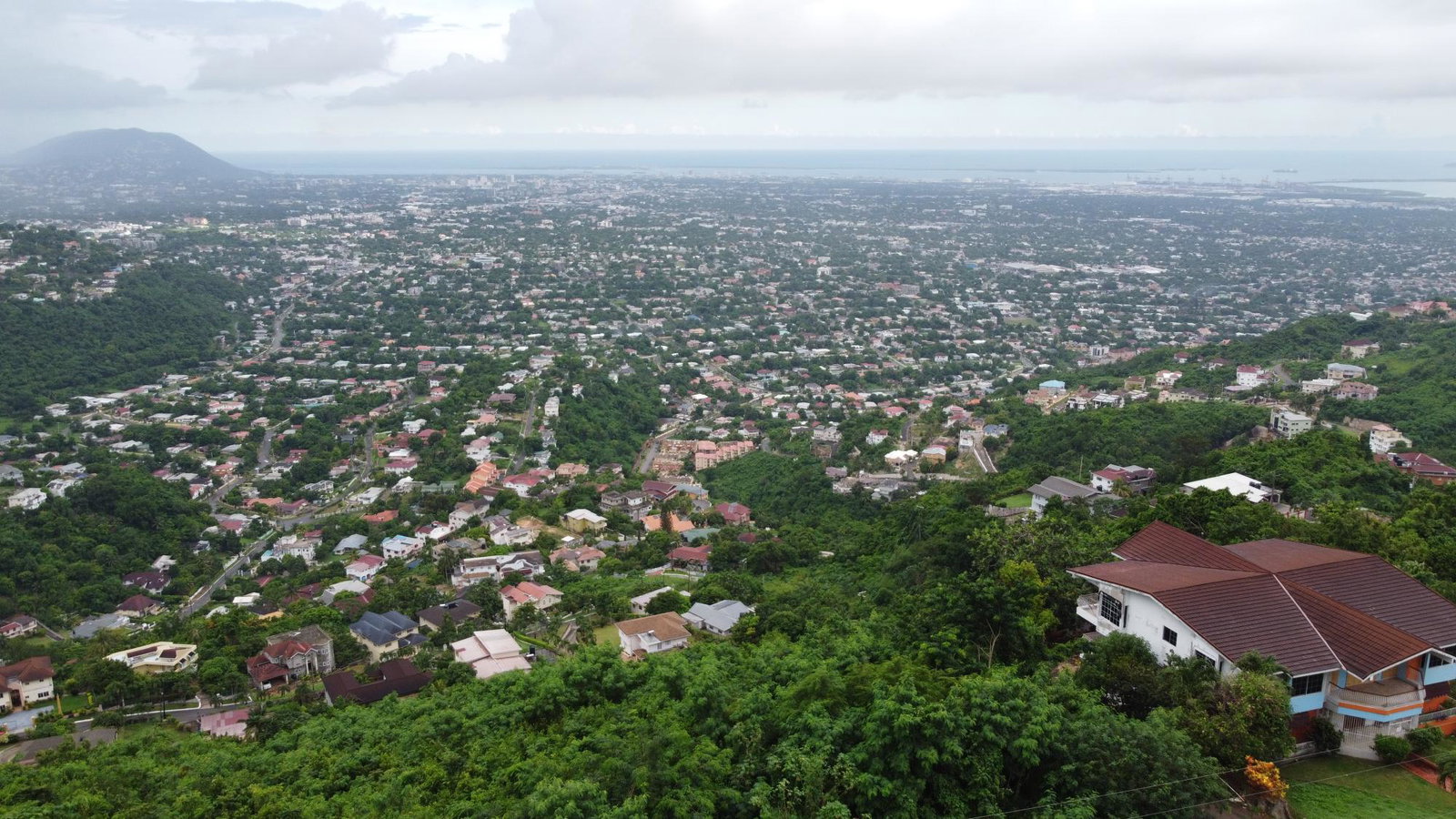 Ninth image of 8- 129 Smokey Vale, Kgn 8 in Kingston 8, St. Andrew, Jamaica - property is For Sale