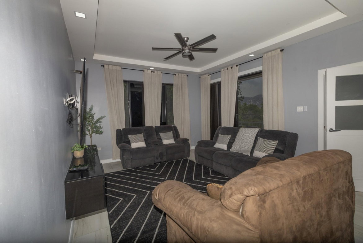 Fifteenth image of 7 Sunset Drive in CONSTANT SPRING, St. Andrew, Jamaica - property is For Sale
