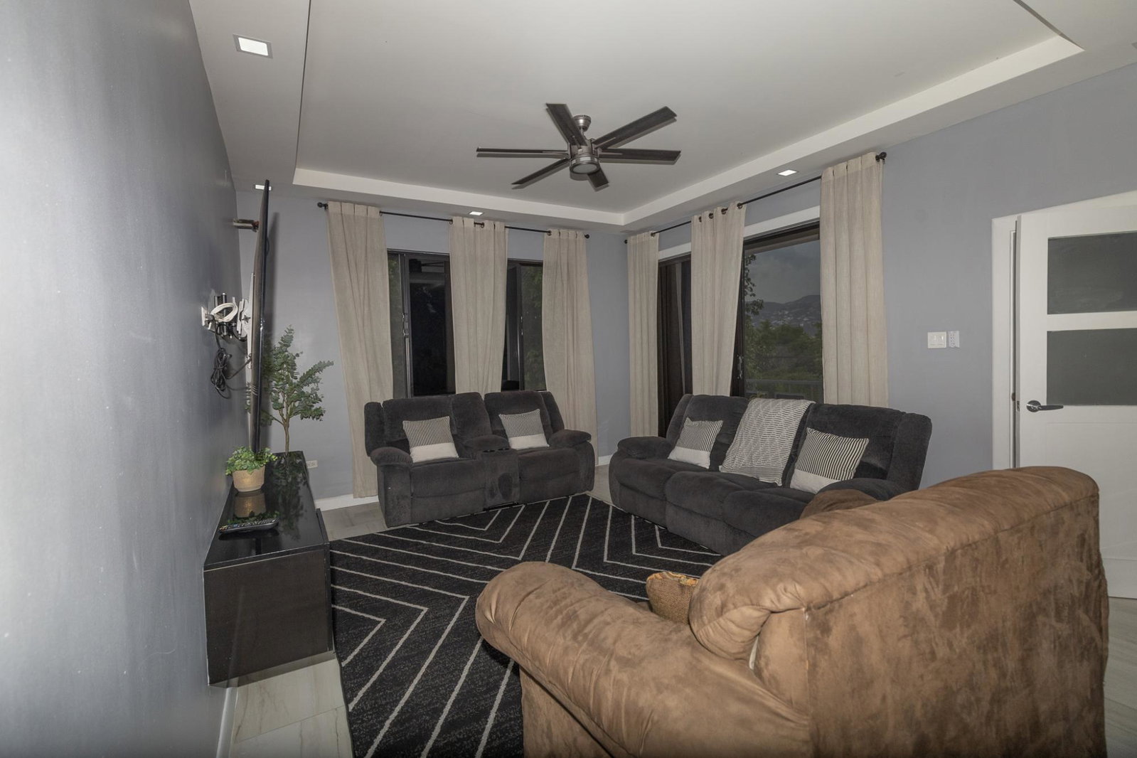 Fifteenth image of 7 Sunset Drive in CONSTANT SPRING, St. Andrew, Jamaica - property is For Sale