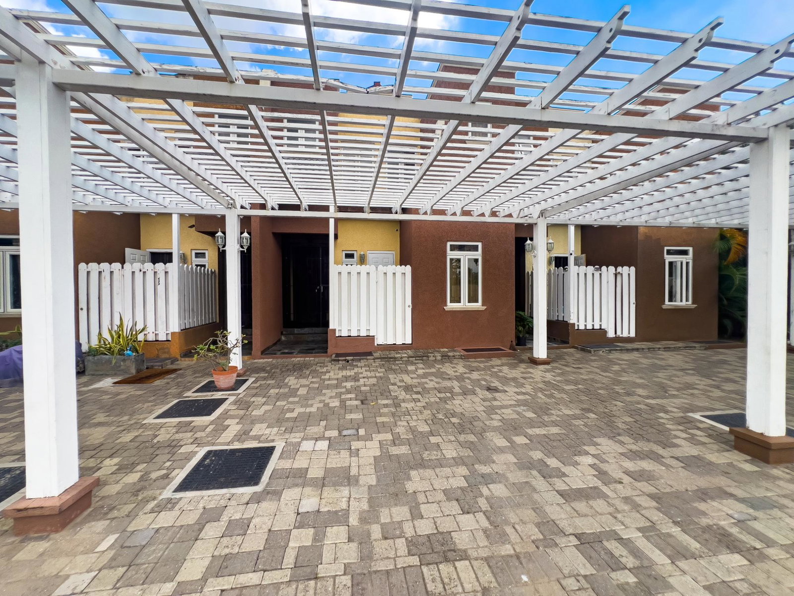 Third image of 4-31 Hopefield Avenue, Kington in Kingston 6, St. Andrew, Jamaica - property is For Sale