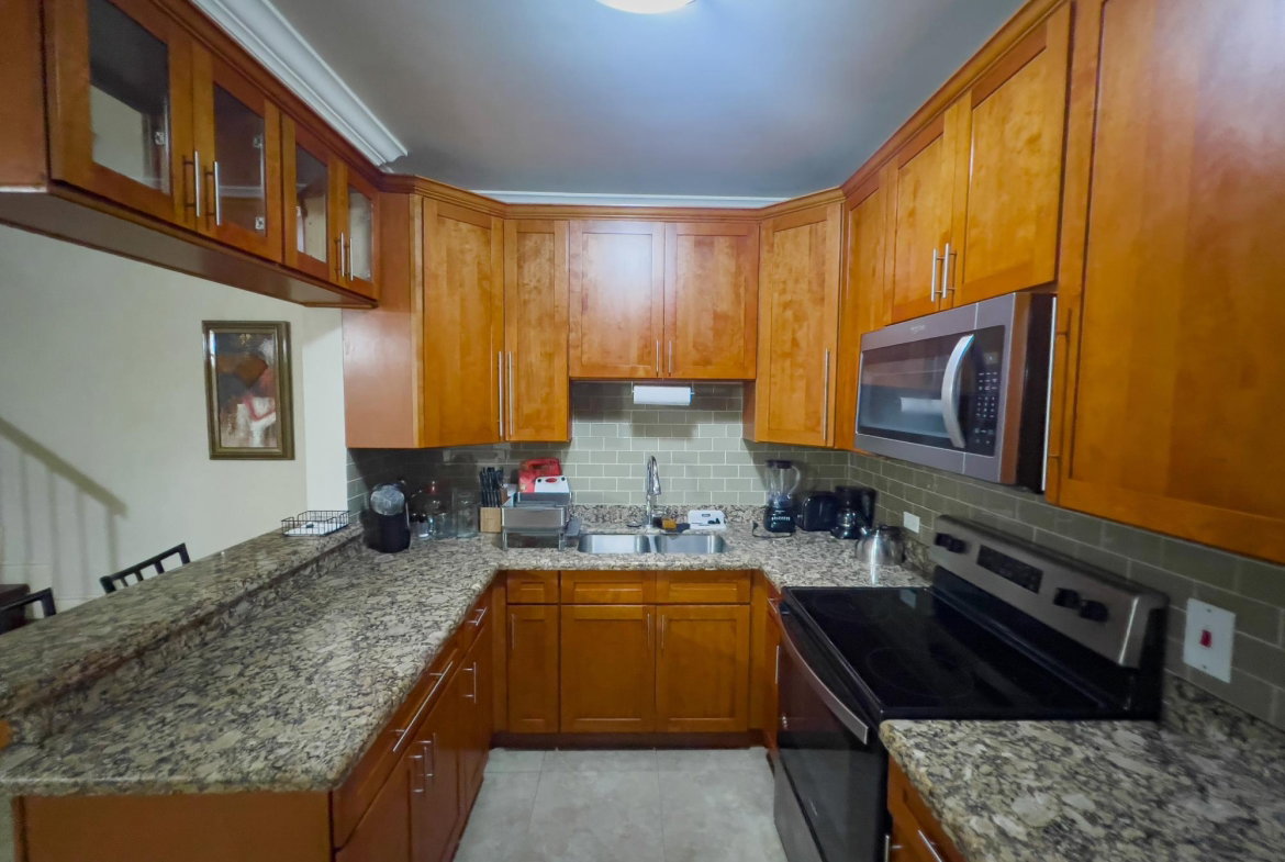 Ninth image of 4-31 Hopefield Avenue, Kington in Kingston 6, St. Andrew, Jamaica - property is For Sale