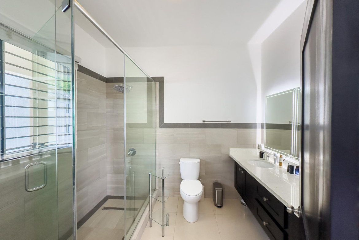 Twelfth image of 25-5 Degenhart Close in Kingston 6, St. Andrew, Jamaica - property is For Sale