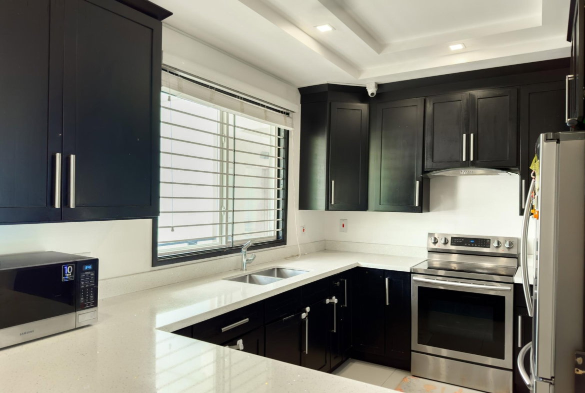 Fourth image of 25-5 Degenhart Close in Kingston 6, St. Andrew, Jamaica - property is For Sale