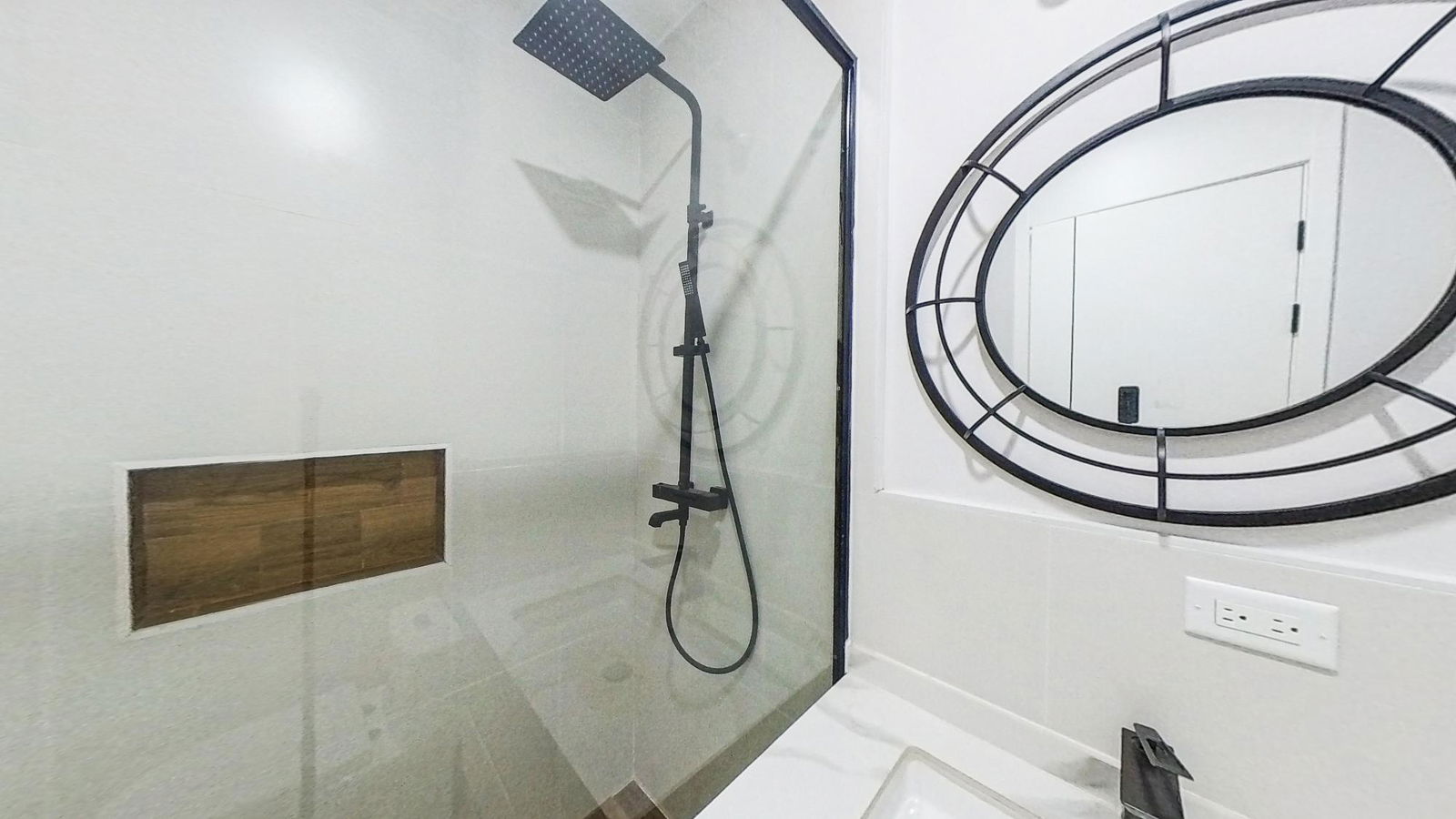 Seventeenth image of 28-48 Highland Close in Kingston 19, St. Andrew, Jamaica - property is For Sale