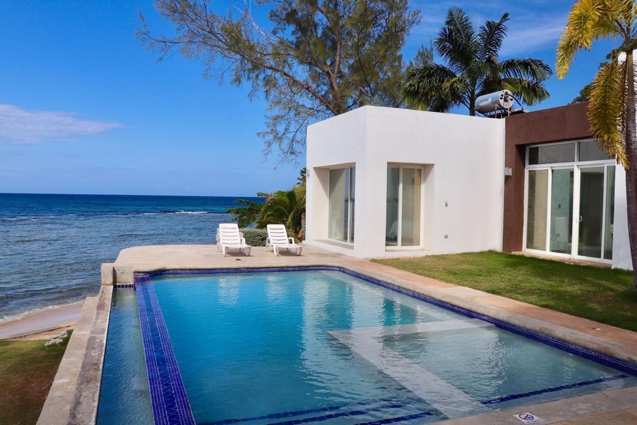 First image of 2- Silver Spray in Runaway Bay, St. Ann, Jamaica - property is For Sale