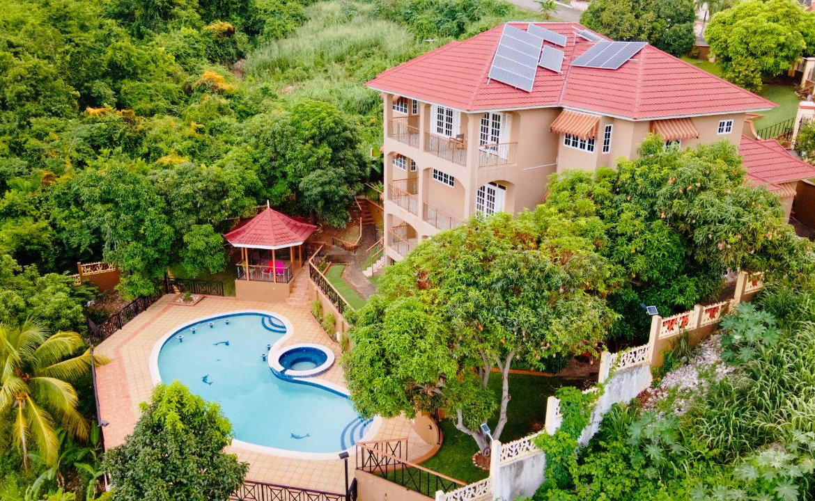 Third image of 12 Belgrade Loop, Kgn 8 in Kingston 8, St. Andrew, Jamaica - property is For Sale