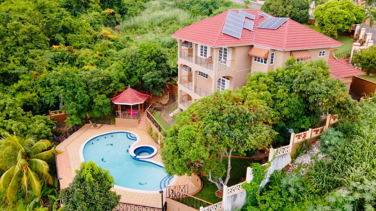 Third image of 12 Belgrade Loop, Kgn 8 in Kingston 8, St. Andrew, Jamaica - property is For Sale