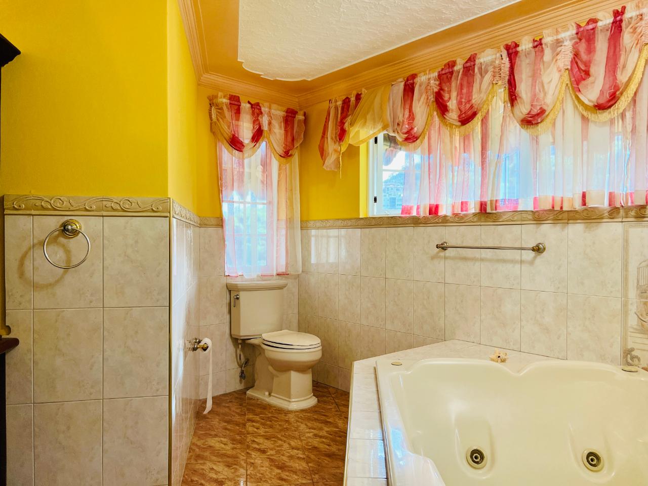 Thirtieth image of 12 Belgrade Loop, Kgn 8 in Kingston 8, St. Andrew, Jamaica - property is For Sale