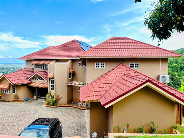 Seventh image of 12 Belgrade Loop, Kgn 8 in Kingston 8, St. Andrew, Jamaica - property is For Sale