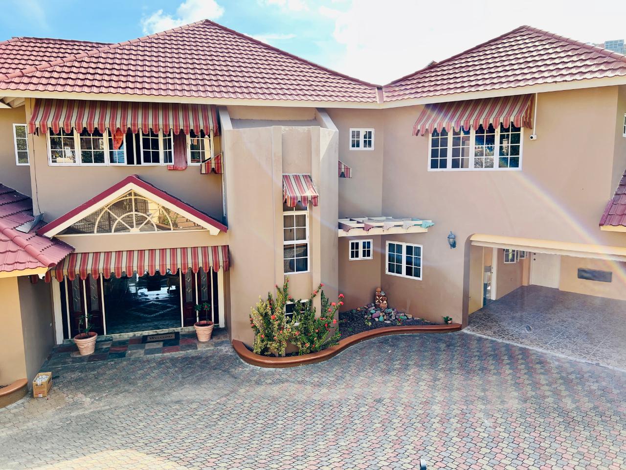 Eighth image of 12 Belgrade Loop, Kgn 8 in Kingston 8, St. Andrew, Jamaica - property is For Sale