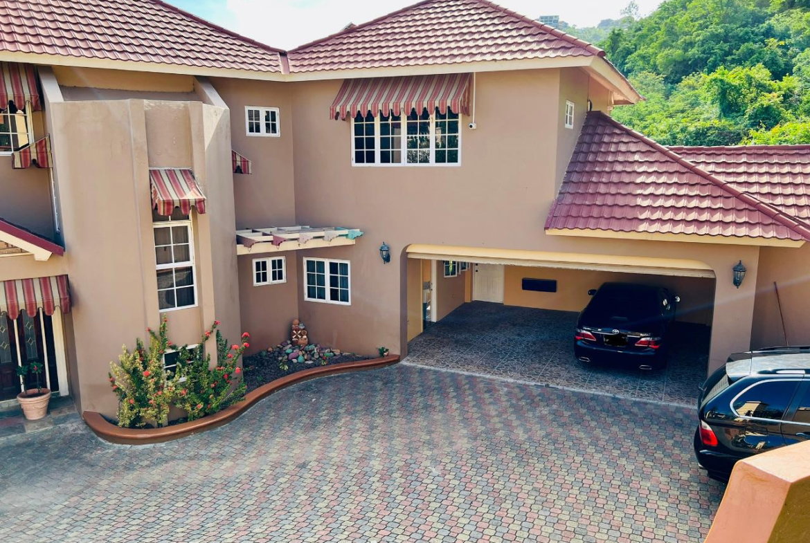 Ninth image of 12 Belgrade Loop, Kgn 8 in Kingston 8, St. Andrew, Jamaica - property is For Sale