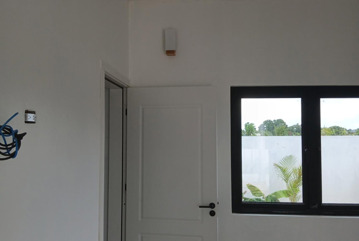 Thirteenth image of 3b-22 West Road in Mandeville, Manchester, Jamaica - property is For Sale