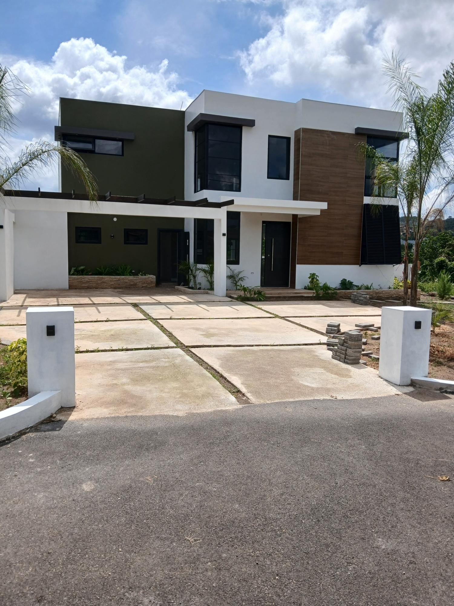 Twenty-Fifth image of 3b-22 West Road in Mandeville, Manchester, Jamaica - property is For Sale