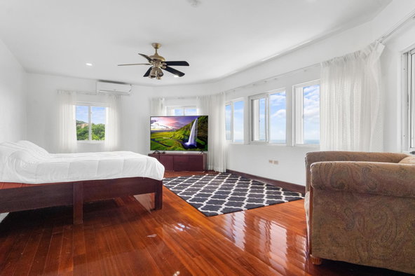 Fifteenth image of 18 West Norbrook Heights dr in Kingston 8, St. Andrew, Jamaica - property is For Sale