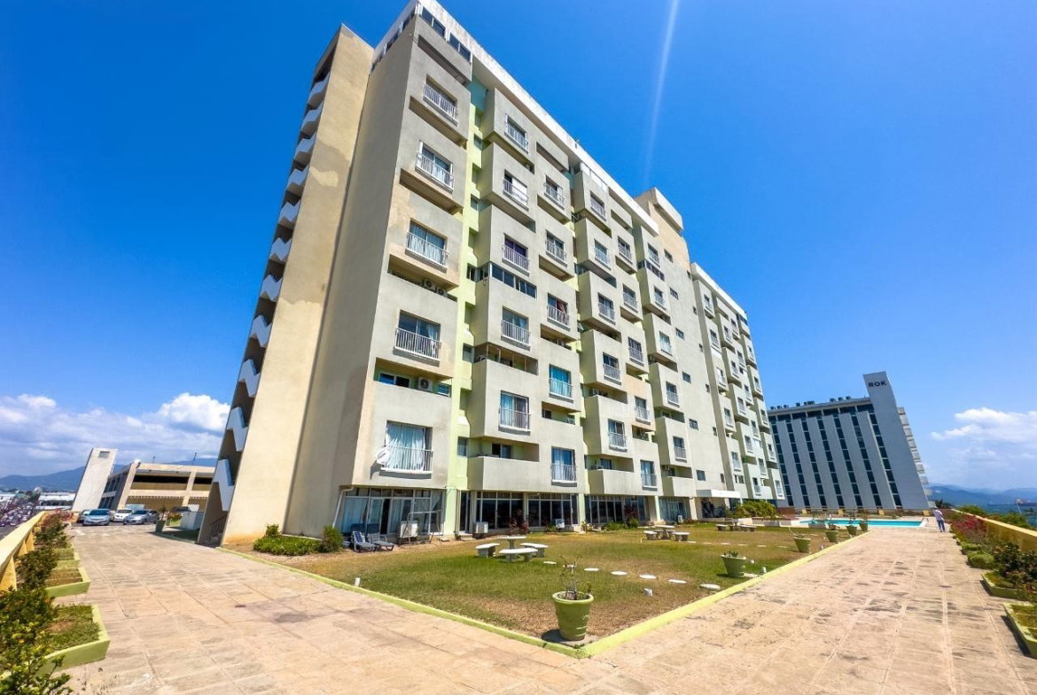 Sixteenth image of Ph6-8 Ocean Boulevard in Kingston 3, St. Andrew, Jamaica - property is For Sale