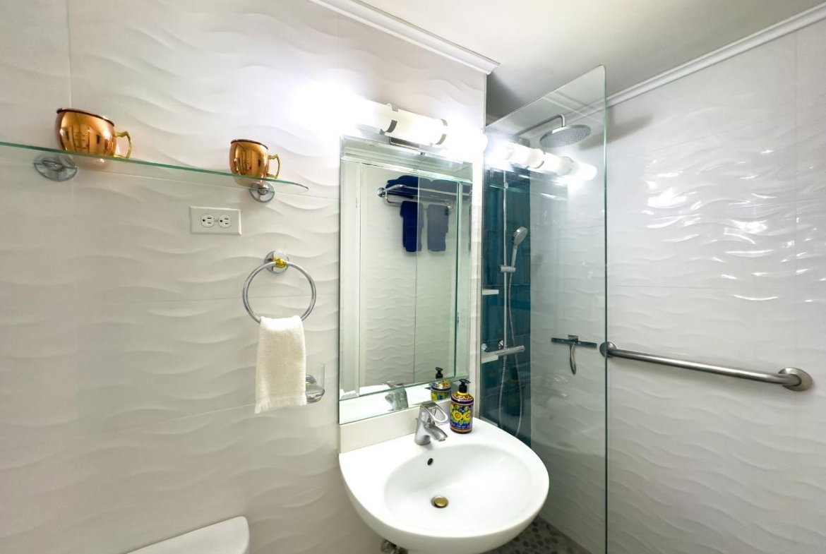 Tenth image of Ph6-8 Ocean Boulevard in Kingston 3, St. Andrew, Jamaica - property is For Sale