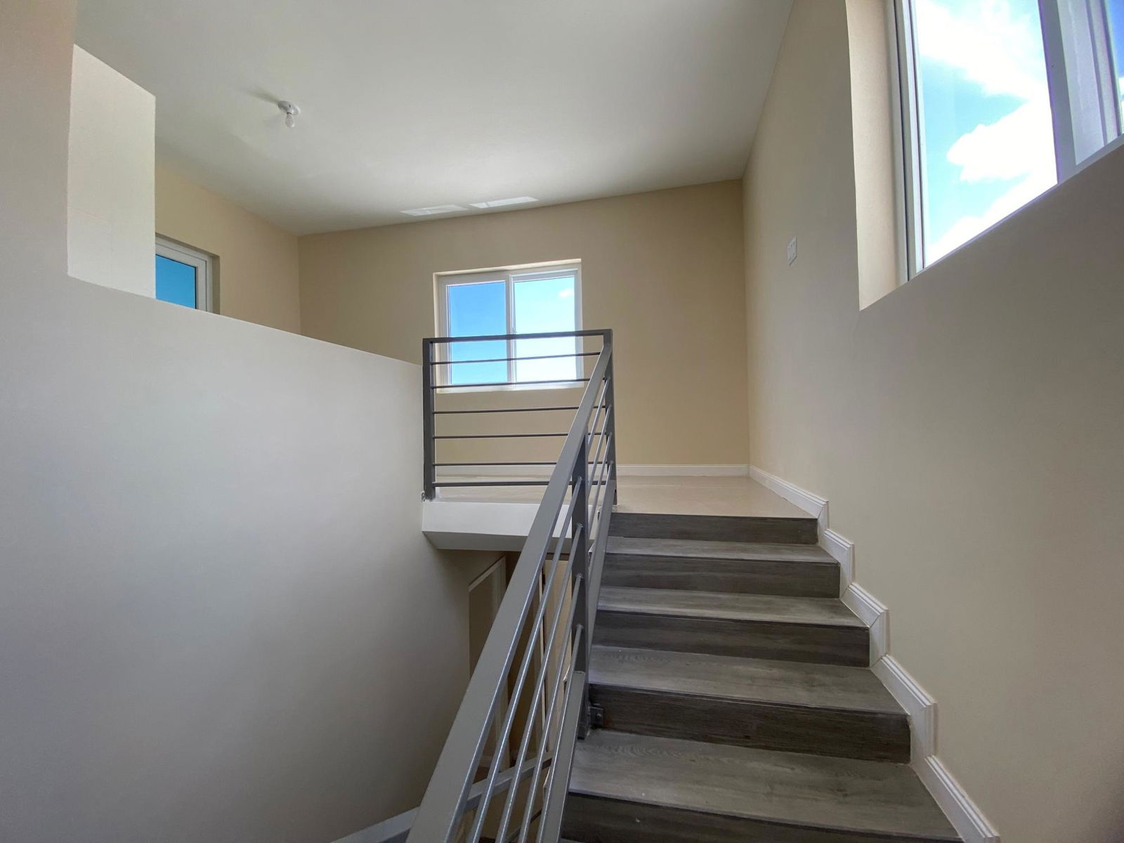 Seventeenth image of 5-6 Brentwood Terrace, West k in Kingston 19, St. Andrew, Jamaica - property is For Sale