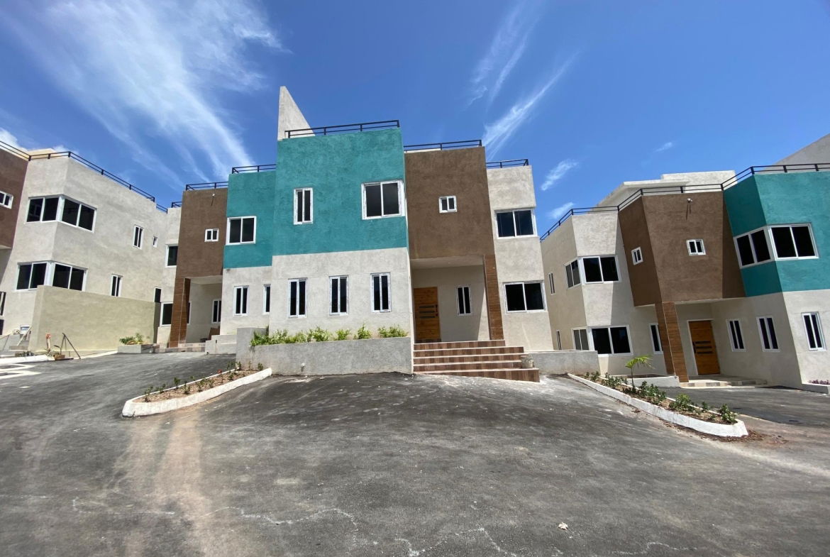 Third image of 5-6 Brentwood Terrace, West k in Kingston 19, St. Andrew, Jamaica - property is For Sale