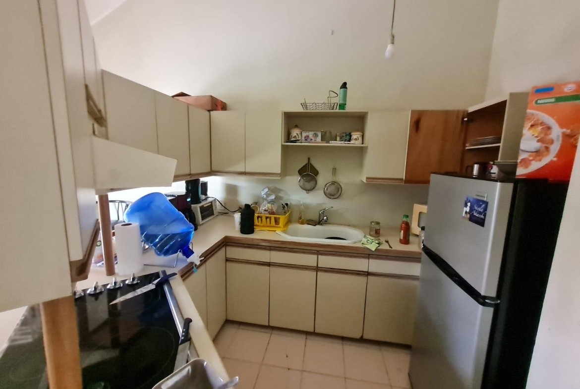 Ninth image of 14-la Venture 10 11 Richings Avenue in Kingston 6, St. Andrew, Jamaica - property is For Sale