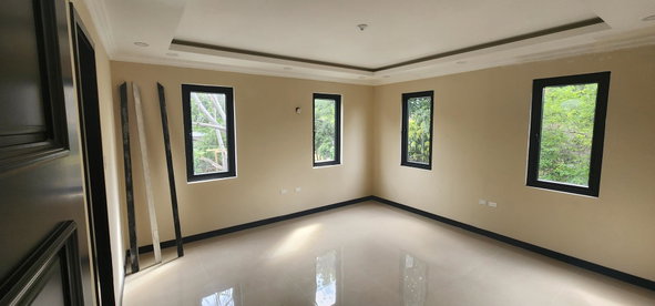 Seventh image of Unit 10-22 Darlington Avenue, Kingst in Kingston 8, St. Andrew, Jamaica - property is For Sale