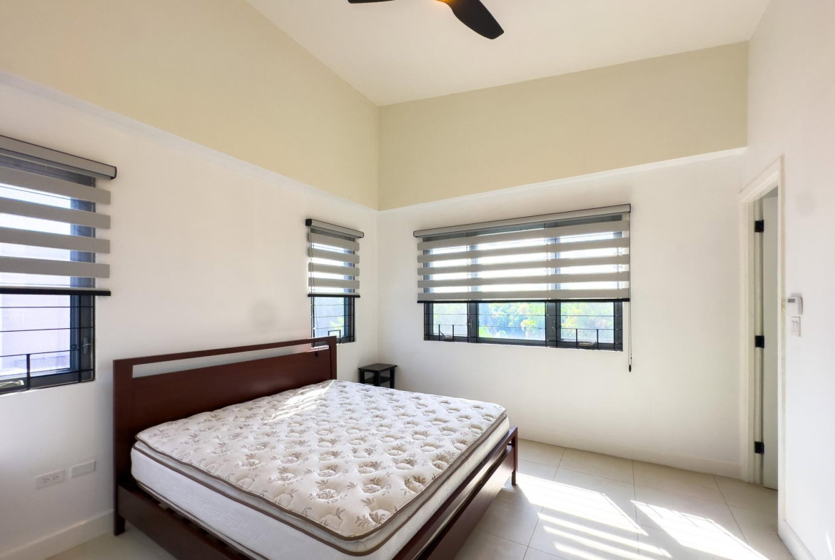 Twelfth image of 9-27-29 Hopefield Avenue in Kingston 6, St. Andrew, Jamaica - property is For Sale
