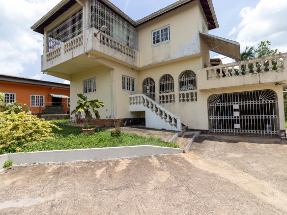 First image of Linstead Main Road in Bog Walk, St. Catherine, Jamaica - property is For Sale