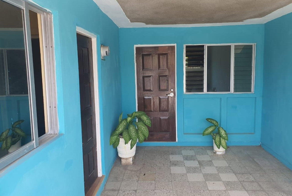 Second image of 895 Cumberland Pen, St. Cathe in Cumberland, St. Catherine, Jamaica - property is For Sale