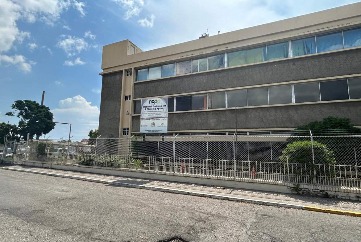 First image of 11 Caledonia Ave in Kingston 5, St. Andrew, Jamaica - property is For Rent