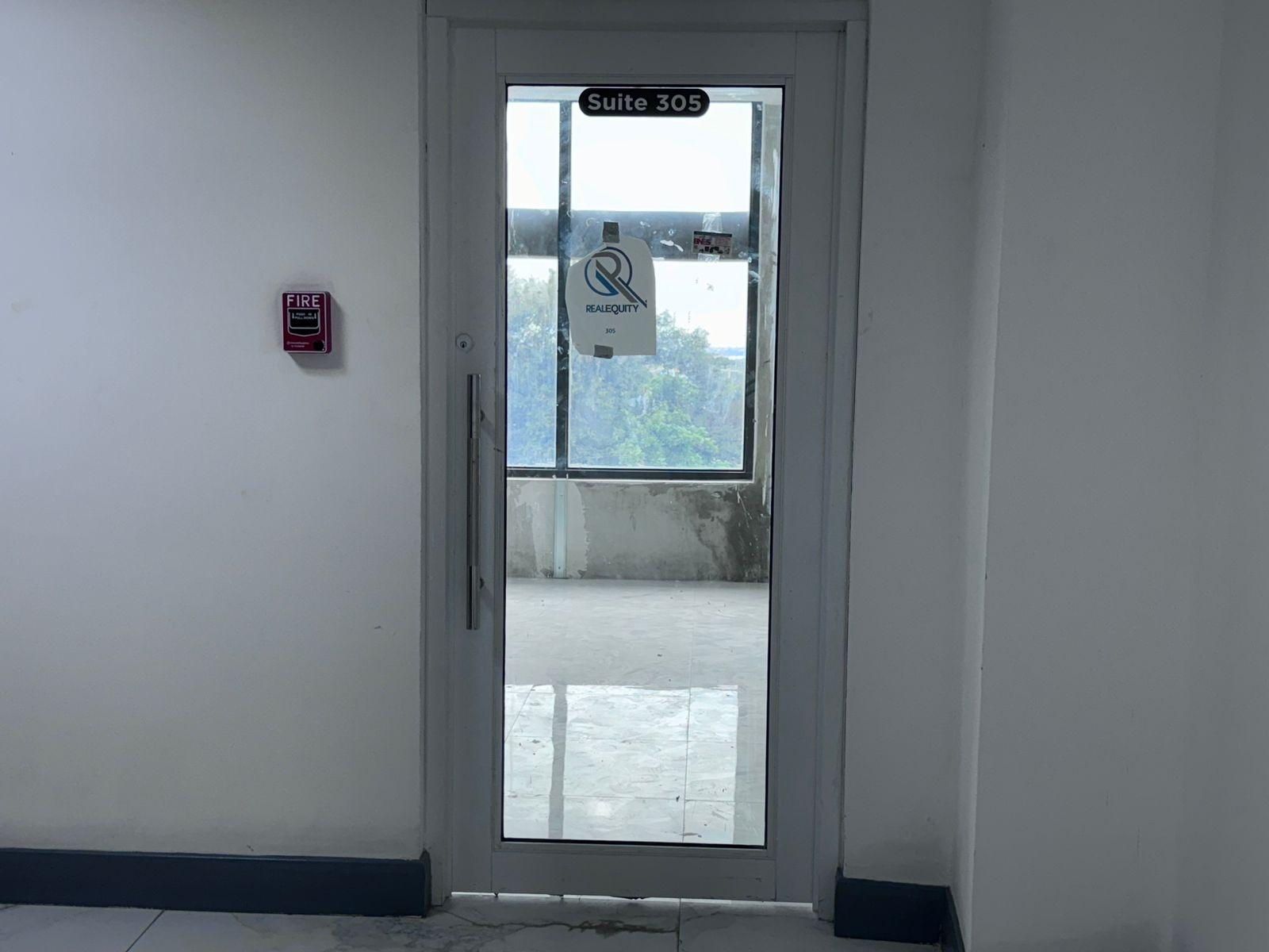 Second image of 305-218 Mountain View Avenue in Kingston 6, St. Andrew, Jamaica - property is For Rent