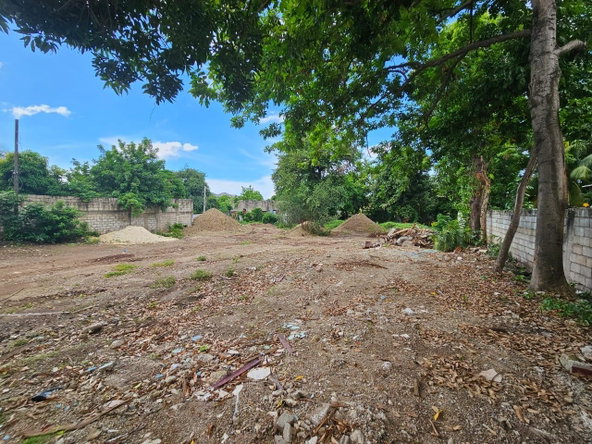 Sixth image of 11 Mannings Hill Road in Kingston 8, St. Andrew, Jamaica - property is For Rent