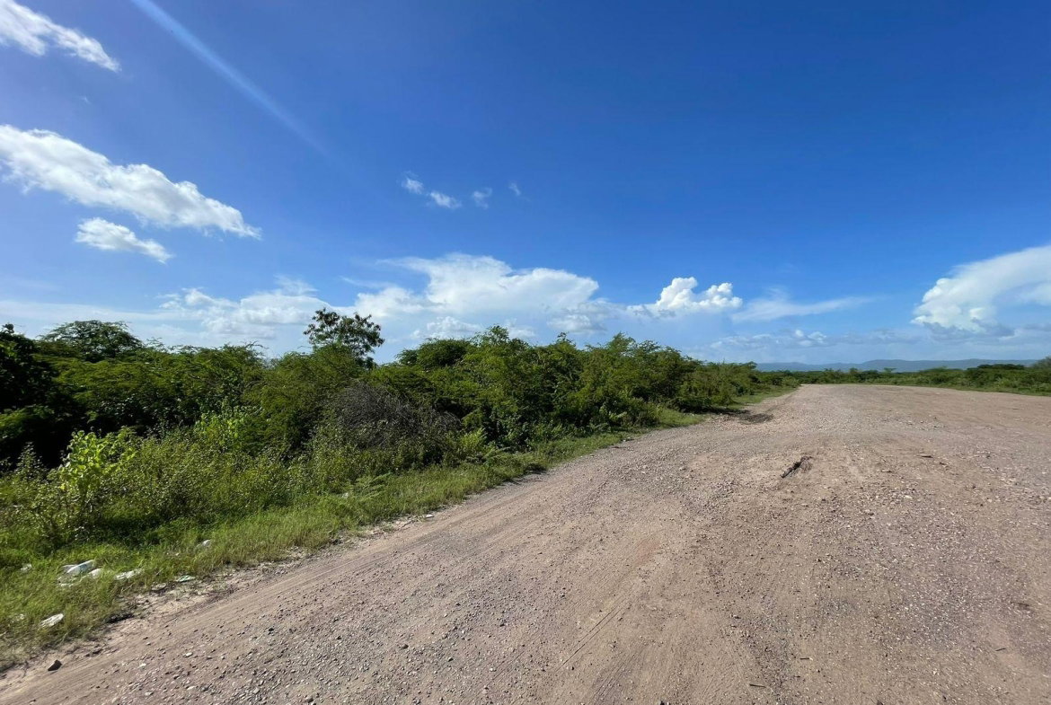 Second image of 1 Vernamfield in Gimme Me Bit, Clarendon, Jamaica - property is For Sale