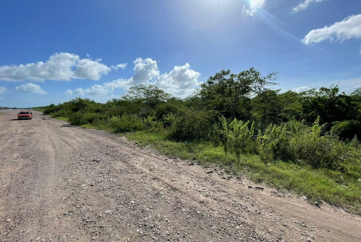 First image of 1 Vernamfield in Gimme Me Bit, Clarendon, Jamaica - property is For Sale