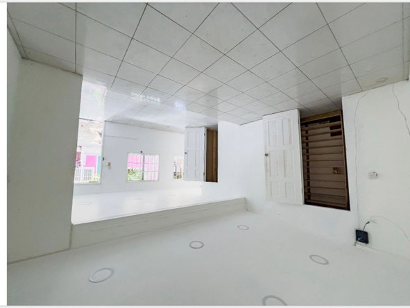 Sixth image of 11 1/2 Ardenne Road in Kingston 10, St. Andrew, Jamaica - property is For Rent