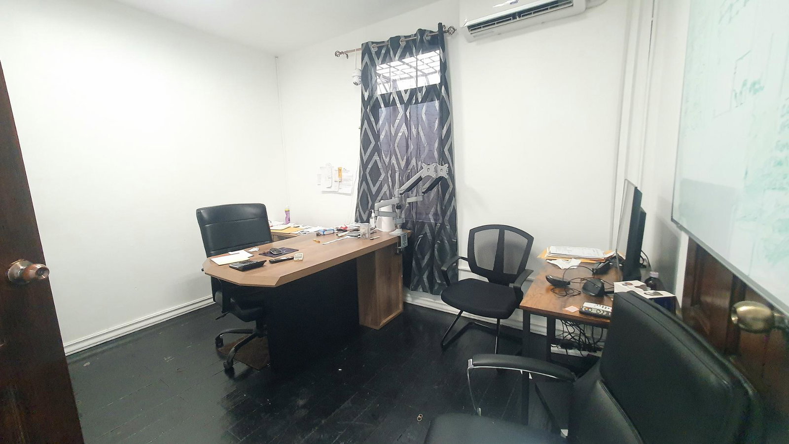 Fourth image of 23 1/2 Brentford rd (studio One Blvd) in Kingston 5, St. Andrew, Jamaica - property is For Sale